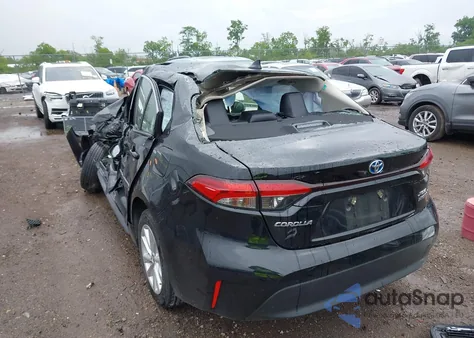 2024 Toyota Corolla Hybrid Xle z USA, uszkodzony, nr VIN JTDBCMFE1RJ021022